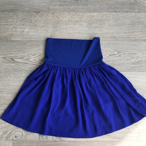 💚4 for $30💚 Aritzia Wilfred Silky Skirt with Pockets - Picture 1 of 13